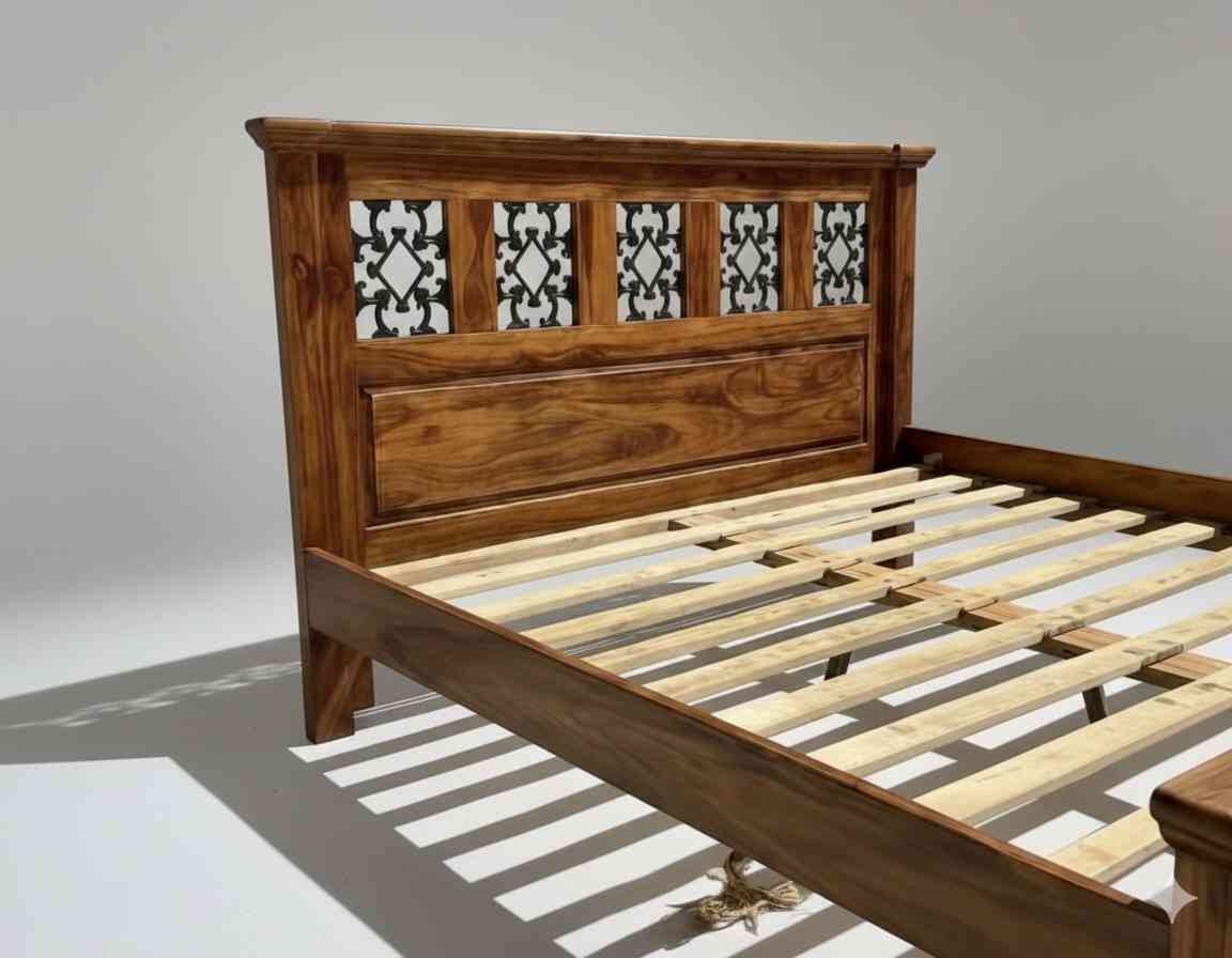 Royal Crest Grand Designer Solid Sheesham Bed