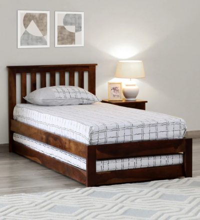 Antique look single bed in Sheesham wood with traditional Indian style by Sarve Furniture – vintage solid wood bed design