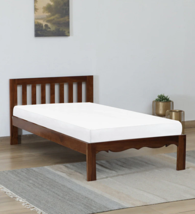 Vintage Sheesham wood single bed with carved footboard by Sarve Furniture – traditional solid wood bed design