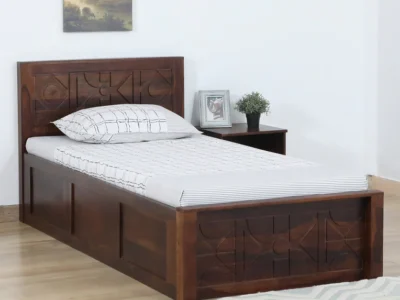 Indian single bed in Sheesham wood for PG and student rooms by Sarve Furniture – compact and durable solid wood bed