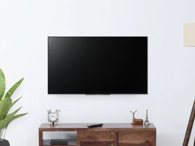 TV Unit with Closed Cabinets and Central Open Shelf for Devices