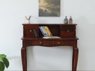 Study table for online classes with adjustable lamp holder and storage shelves