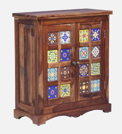 Contemporary Sheesham Sideboard with Polished Surface and Adjustable Storage Shelves - Image 6