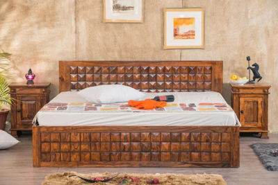 Modern Wooden Hydraulic Bed with Clean Design and Smart Storage Solution
