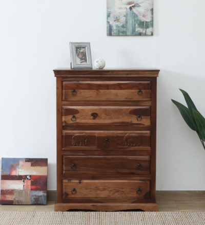 Chest of Drawers Classic with Decorative Legs and Smooth Polished Finish
