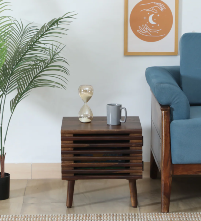 Classic Sheesham Wood Bedside Table – Handcrafted Wooden Nightstand by Sarve Furniture, Elegant Natural Finish