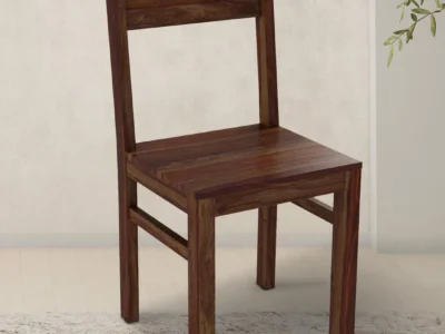 Classic Dining Chair in Solid Wood with Comfort Padding and Finish
