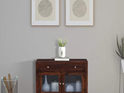 Classic Indian bookshelf in Sheesham wood with hand-carved details by Sarve Furniture