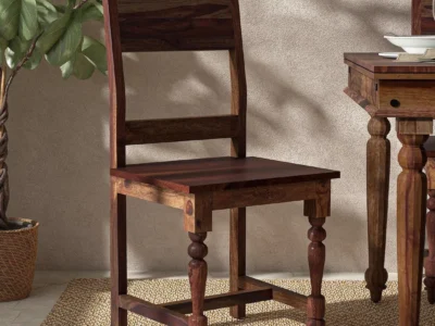 Wooden Chair for Dining Table with Curved Backrest and Comfort Padding