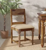 Arvessa Refined Classic Wooden Lounge Seating Chair