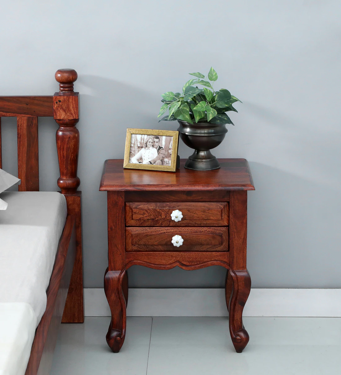Elegant Contemporary Wooden Bedside Nightstand Storage Unit (4) Elegant Contemporary Wooden Bedside Nightstand Storage Unit - Image 1